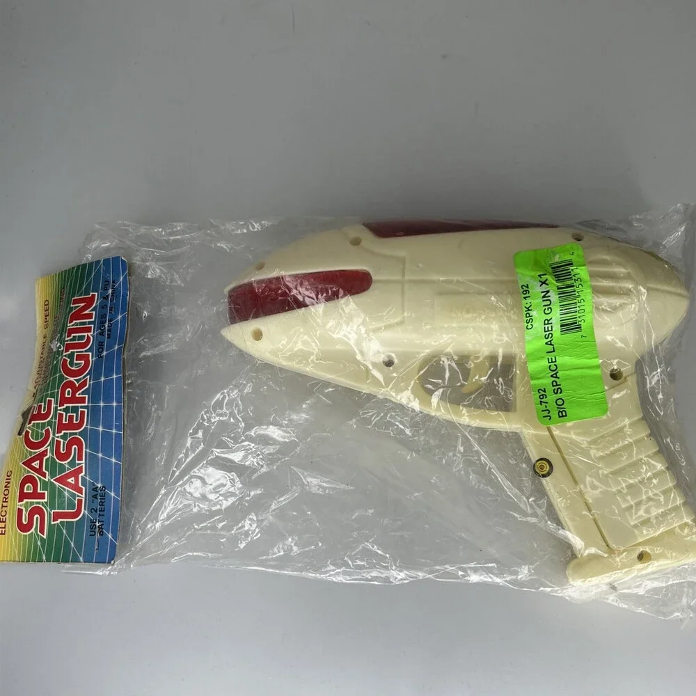 Vintage Electronic Space Lasergun Toy 9502